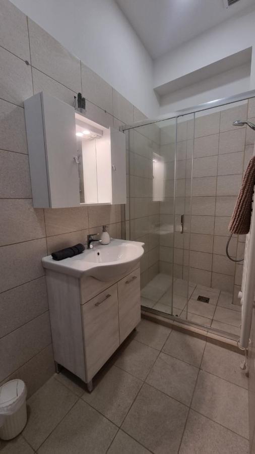 Napfeny Apartman Сегед Екстер'єр фото